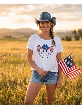 Pink Lily Oversized Boxy Americana Cowgirl Happy Face Tee
